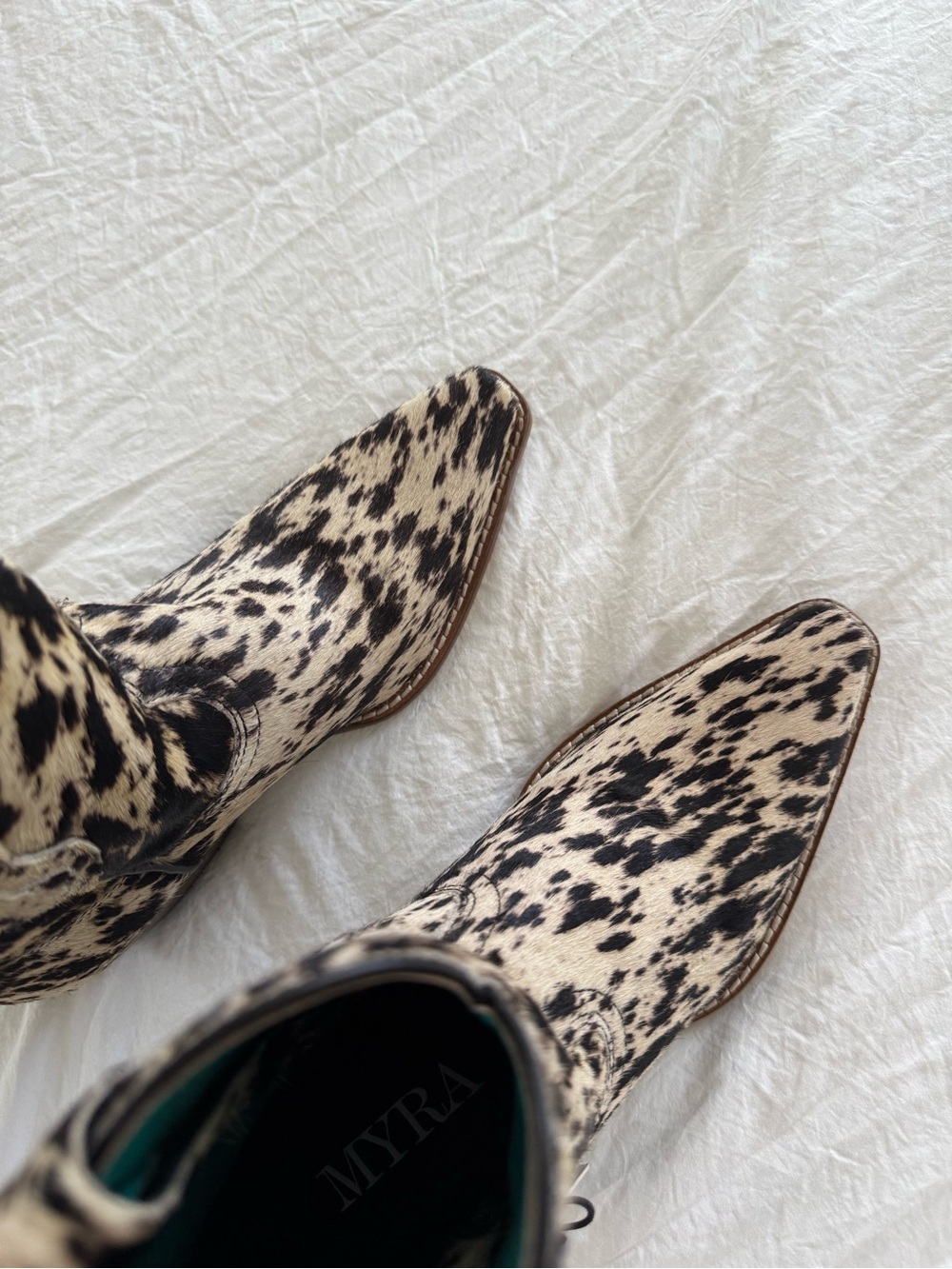 NWT MYRA Cow Bow Western Hairon Leather Booties - Picture 10 of 11